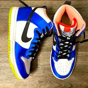 Womens Nike Dunks Highs